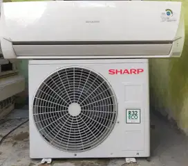 Ac Sharp 3/4 pk Thailand freon R32 original