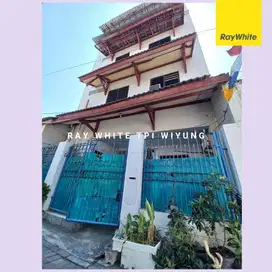 Dijual rumah kost delima tambaksari Surabaya