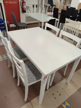 Meja makan set 4kursi