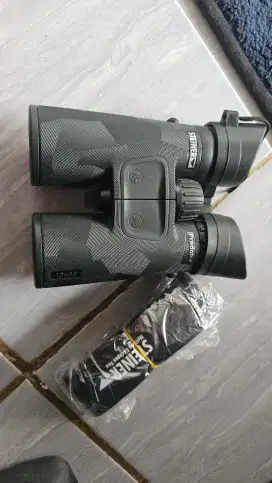 Binocular Steiner Predator 10x42