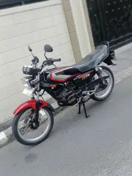 Yamaha rx king 1993 bibir merah