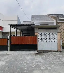 Rumah Baru Gress Proses Finishing Siap Huni SHM Ready