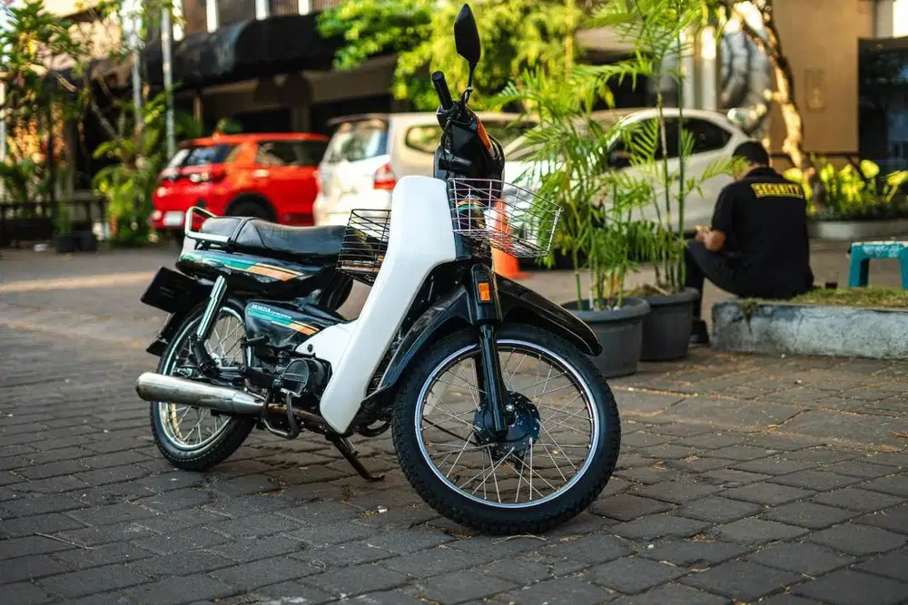 Grand Astrea 1996