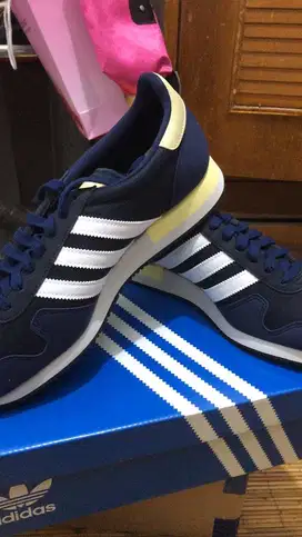 Sepatu Adidas Lifestyle USA 84 Blue