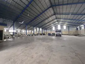 Gudang siap pakai akses kontainer parkiran luas