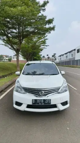 Grand Livina SV AT 2015