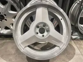 Velg Brabus Monoblock II, R-19, Lebar 9.5, PCD 5 x 112 (1 Velg)