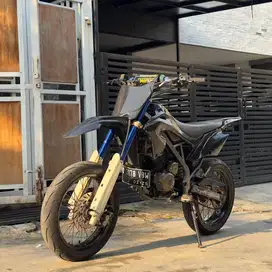 KLX Dtracker 2015 supermoto