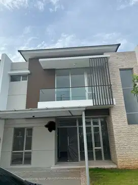 FOR SALE RUMAH PIK2 UK 10X15 2LT 4+1KT KOSONGAN SIAP HUNI BEBAS BANJIR