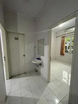 Disewakan Rumah Kawasan Masjid di dalam cluster, Sevilla BSD City