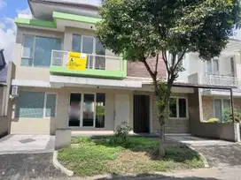 Disewakan rumah minimalis di Citraland Surabaya barat