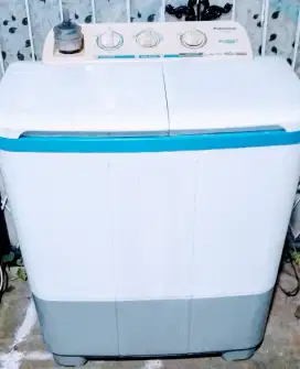 Mesin cuci Panasonic