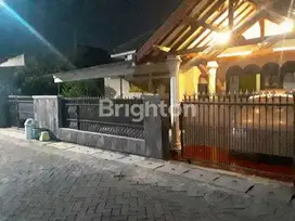 Jual cepat rumah hitung tanah saja di Kendangsari