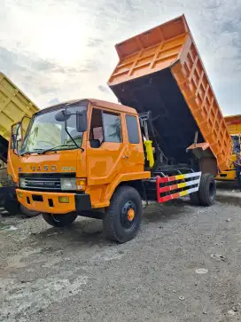 DUMP TRUCK FUSO FM 517 HS TAHUN 2016