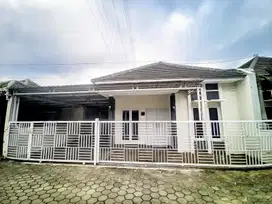 Rumah Furnished Dalam Perumahan One Gate System Dalam Ringroad