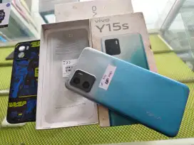 VIVO Y15s RAM 3.5/64 GB Normal