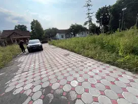 DEKAT PLN GEDONGKUNING: Tanah Jogja, SHM Akses Mobil Papasan