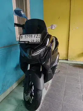 Jual nmax noe s kyeles 2025 baru 3 bulan