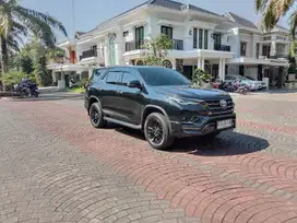 Fortuner 2.8 GR Sport 2023 [KM rendah]