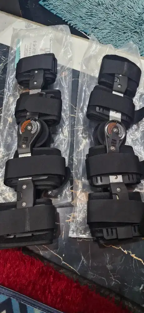 Alat penyanggah lutut