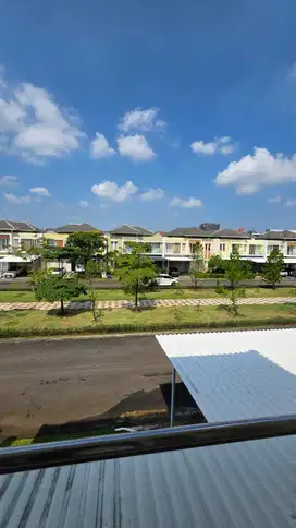 SAN LORENZO GADING SERPONG