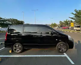 Nissan Serena HWS AT 2011 Hitam istimewa