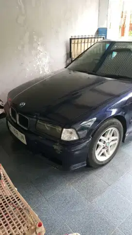 JUAL BMW E36 318i