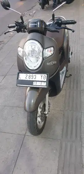 Scoopy Stylish th 2017  istimewa km 21rb pjk 09-2025