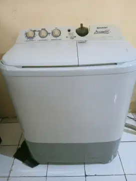 Jual mesin cuci merk Sharp 8kg normal