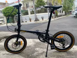 Sepeda lipat elment troy 8 speed