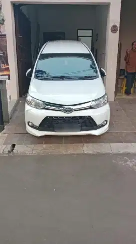 (KM 89 RB TGN 1 DR BARU) AVANZA VELOZ 1.3 MATIC 2015/2016