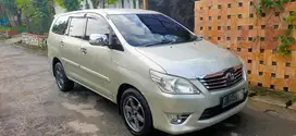 Jual mobil kijang inova 2012 AT diesel istimewa