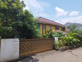 Jual rumah murah posisi hook tanah luas di kranggan permai Cibubur