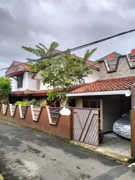 Rumah 2 lantai,Posisi Strategis,Jl Kota Baru,Kedung Halang,Bogor