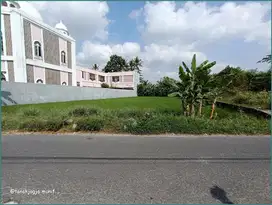 Belakang Cassa Grande Jogja, Tanah di Maguwo SHM