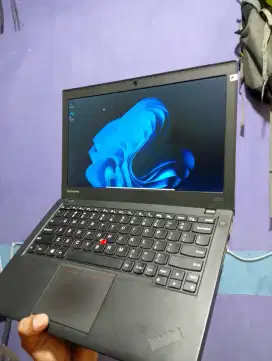 Laptop Thinkpad x240 bu murah