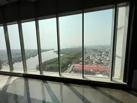 Disewakan  gold coast office   UK 162 kosong best view lantai sedang