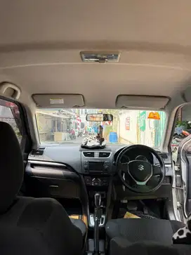 Suzuki Swift GX AT 2014