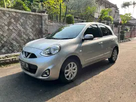 Nissan March XS 1.5 4 Cylinder Facelift 2015 AT Low Km 90rb