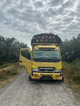 Canter dump euro 4 tahun 2022