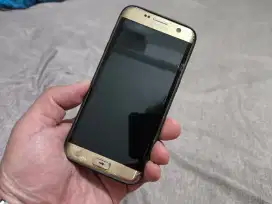 Samsung S7 Edge 4/64GB Gold Ex Perang