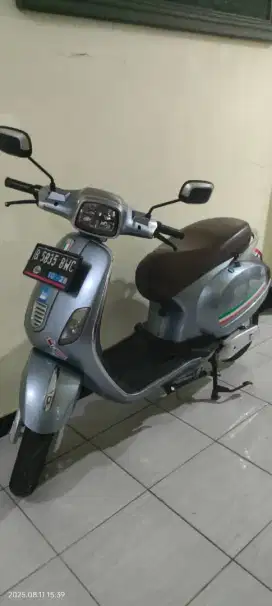 Di jual motor listrik merk uwinfly T3 2022