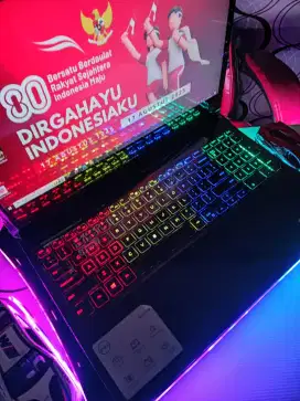 Laptop NVIDIA RTX DELL G7 7590  RAM 16GB SSD 512GB core 19 siap pake