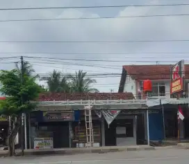 Kostan/ Kontrakan Rumah Prembun