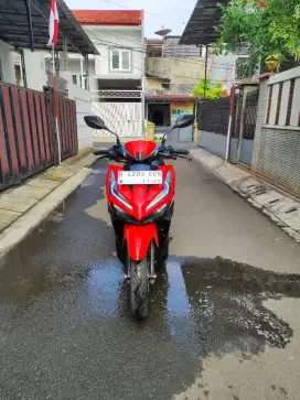 jual Vario 125 2024 Merah hitam mulus