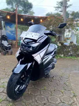 yamaha nmax 2017 hitam glossy