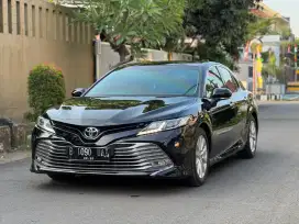 Toyota New Camry V 2.5 AT 2020 Hitam  NEGO