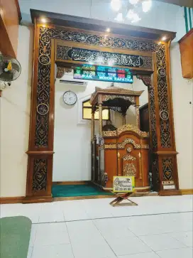 Mihrab masjid tempat pengimaman full jati