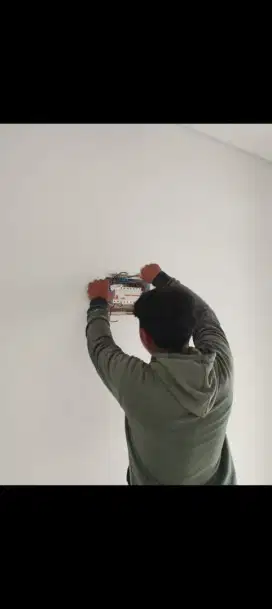 Jasa instalasi dan perbaikan kelistrikan bangunan  BERGARANSI!!