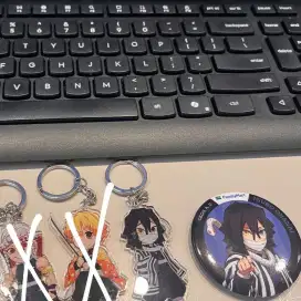 Gantungan & Pin kimetsu no yaiba x family mart Demon Slayer